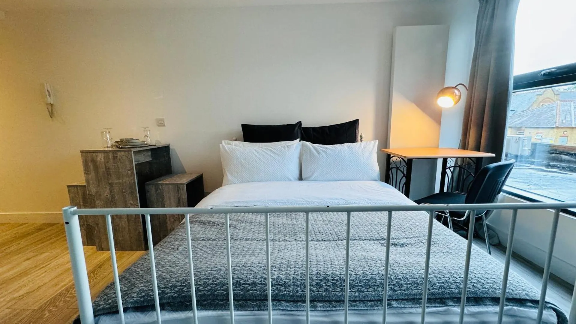 Apartment Ft3 Brick Lane Studio Flat London
